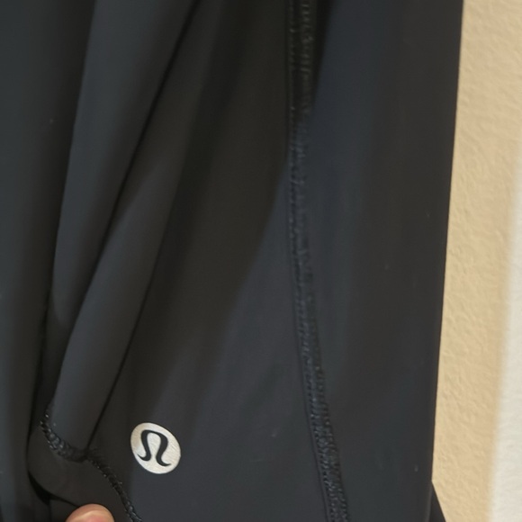 Lu lu lemon tank top - Picture 2 of 2